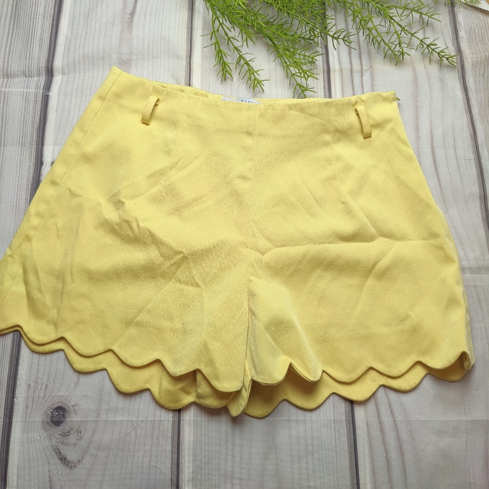 3/$15 HYFVE | high waisted shorts